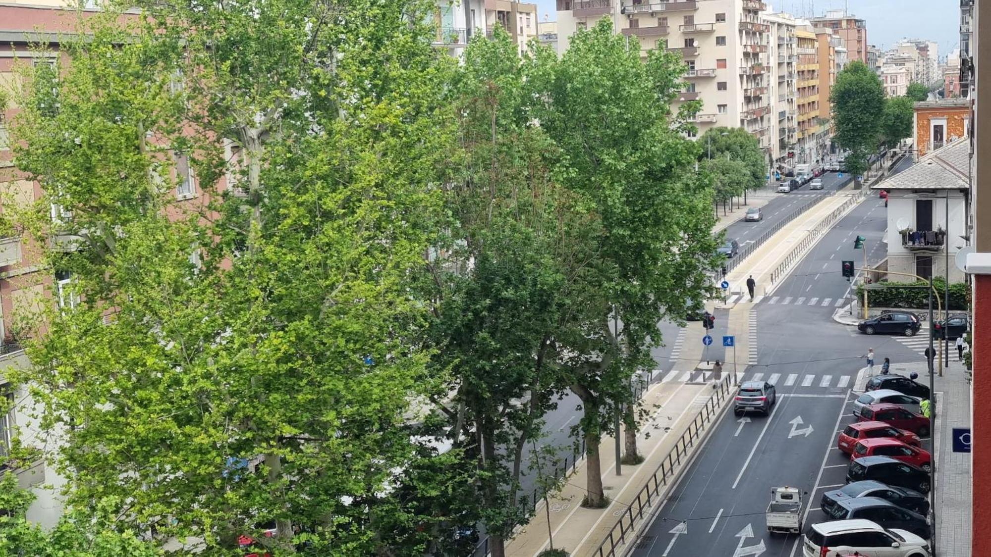 Repubblica Rooms Бари Экстерьер фото