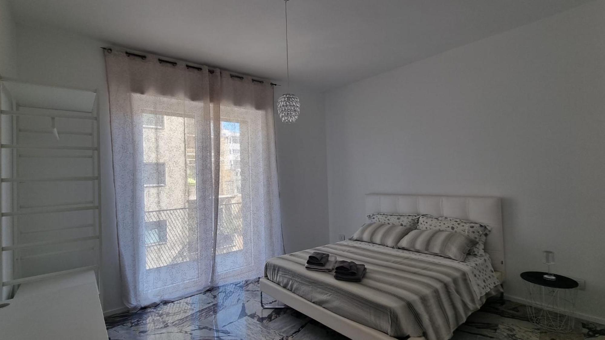 Repubblica Rooms Бари Экстерьер фото